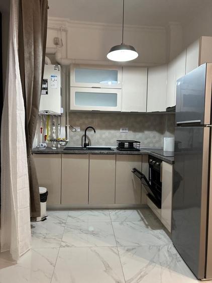 Apartament cu 2 camere semidecomandat, mobilat în Groapa