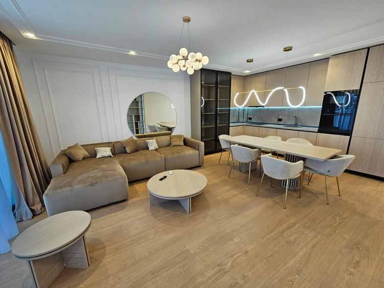 Apartament cu 2 camere semidecomandat în Dudești