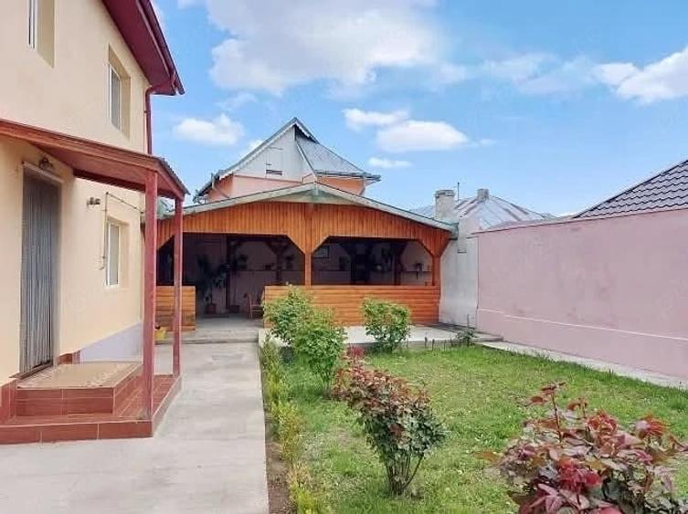Casă cu Teren 440 Mp în 1 Mai
