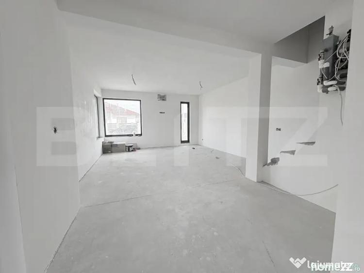 Casă cu 4 camere cu Teren 250 Mp în Vetiș