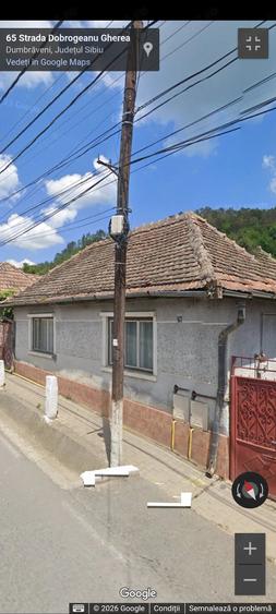 Casă cu 3 camere cu Teren 250 Mp în Central