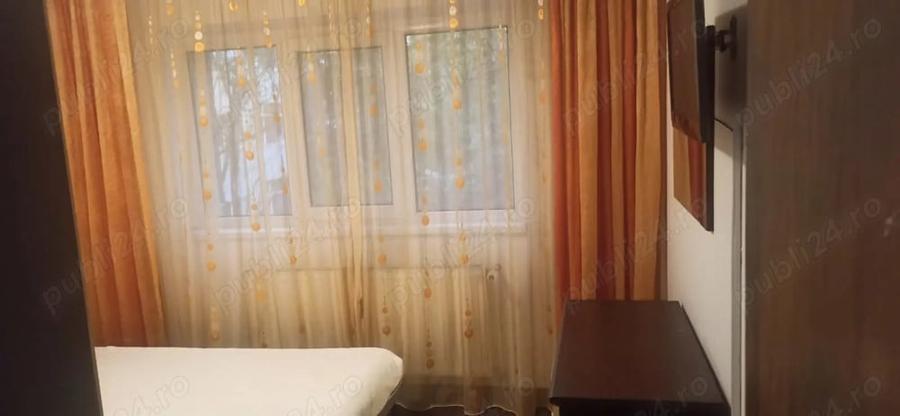 Apartament cu 2 camere decomandat, mobilat în Central