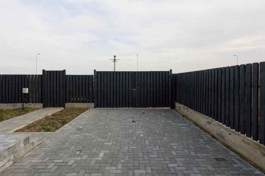 Casă individuală cu 4 camere cu Canalizare în Bod