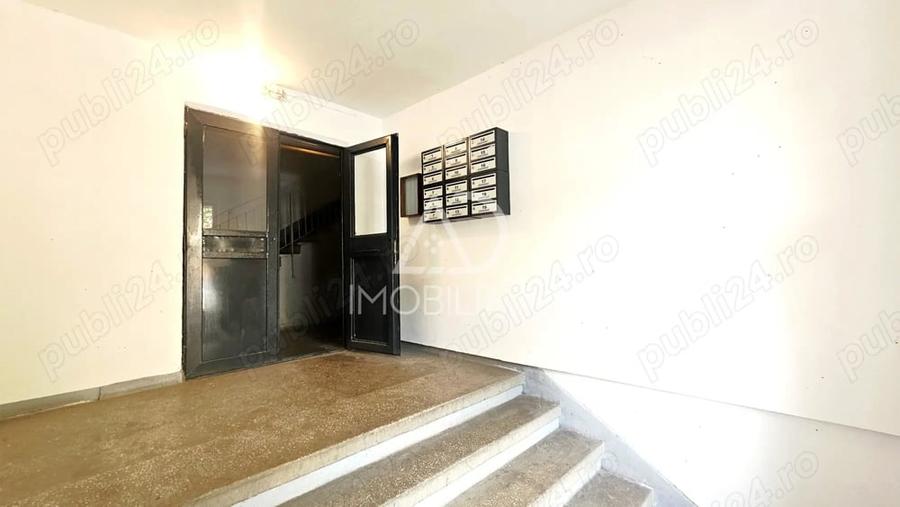 Apartament cu 3 camere decomandat în 9 Mai
