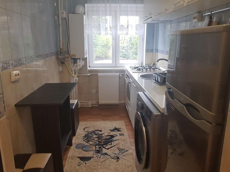 Garsonieră decomandată în Central