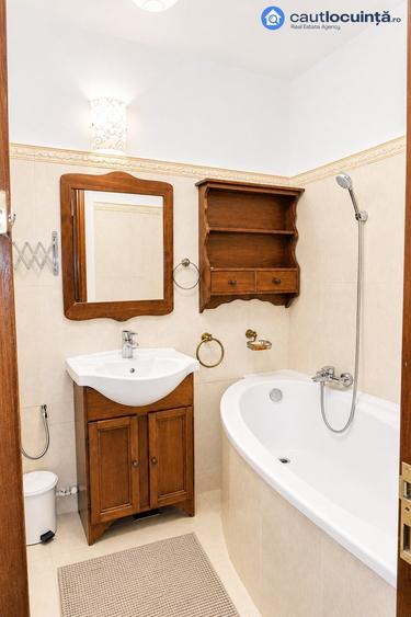 Apartament cu 3 camere în Câmpia Libertății
