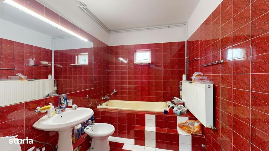 Casă cu 4 camere cu Teren 337 Mp în Dămăroaia