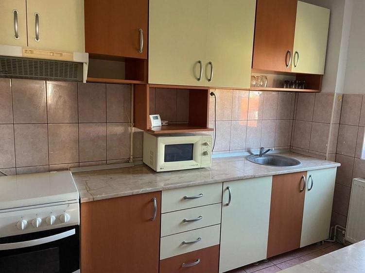 Apartament zona Vlaicu spatios 2 camere decomandate, centra proprie - 7