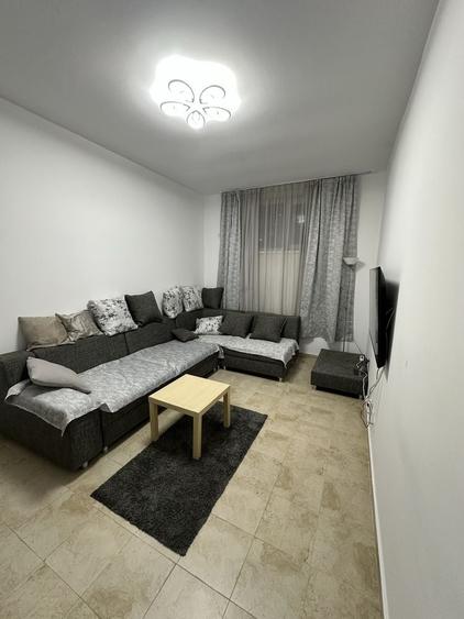 Apartament cu 2 camere decomandat în Exterior Vest