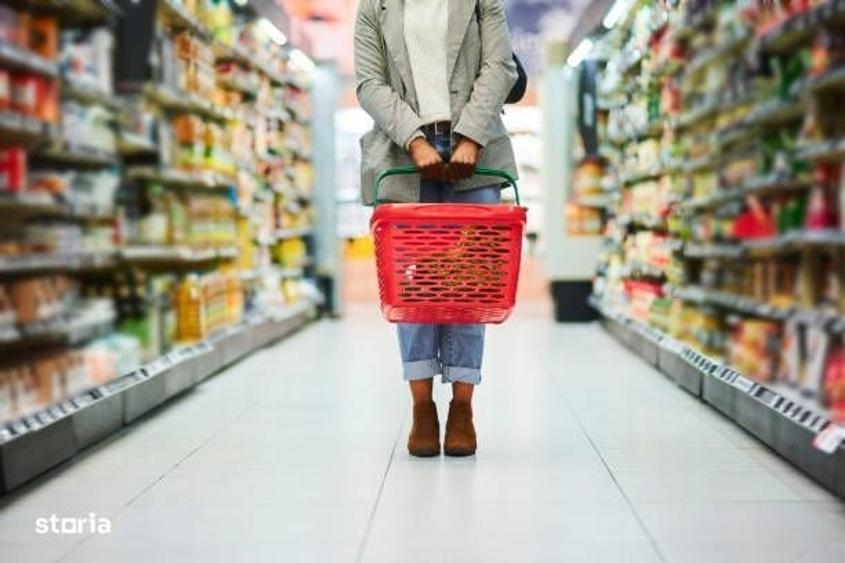 Spațiu comercial, de 76 mp, în Central