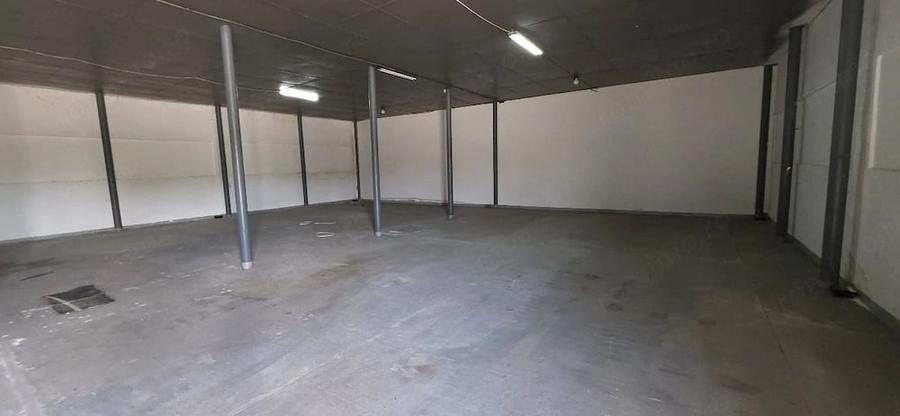 Spațiu comercial, de 550 mp, în Central