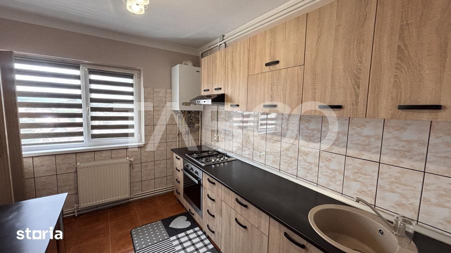 Apartament cu 2 camere decomandat, mobilat în Terezian