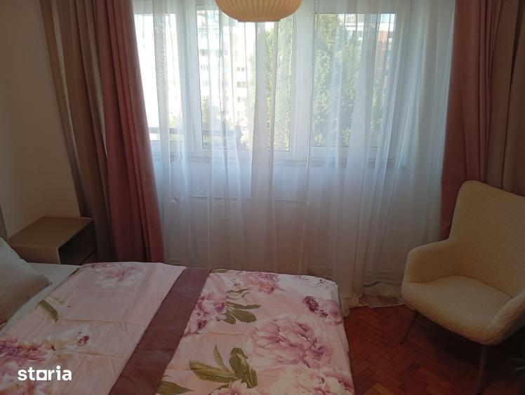Apartament cu 2 camere decomandat în Aurel Vlaicu