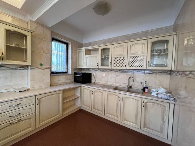 Apartament cu 3 camere în Herăstrău
