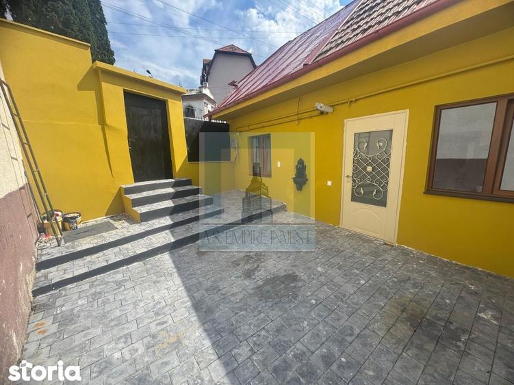 Casă cu 2 camere cu Canalizare în Schei