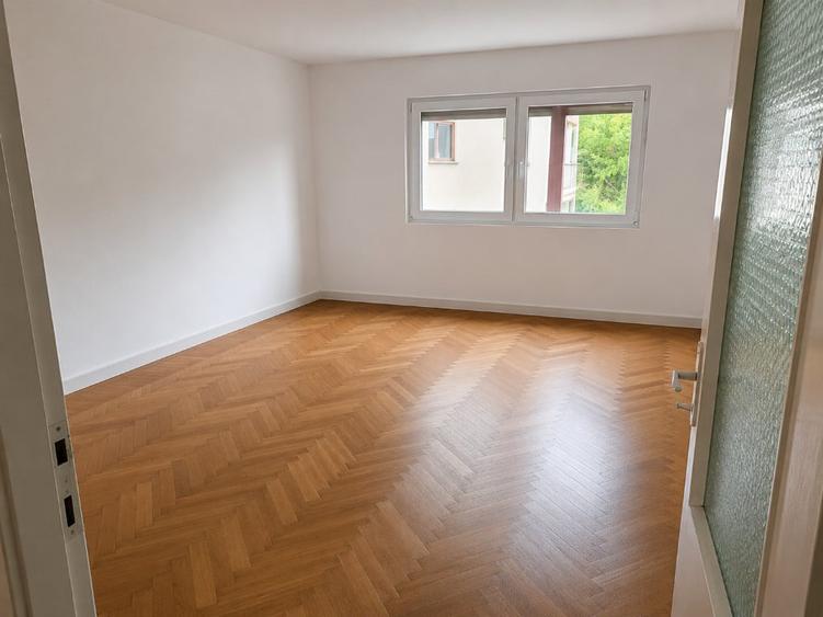 Apartament cu 2 camere decomandat în Astra