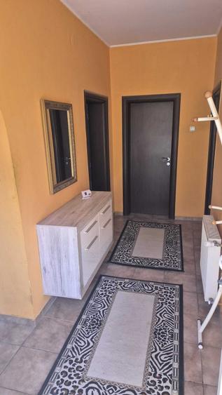 Casă cu 3 camere în Exterior Vest