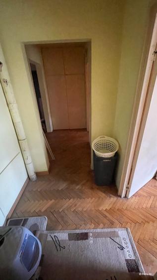 Apartament cu 3 camere decomandat în Exterior Vest