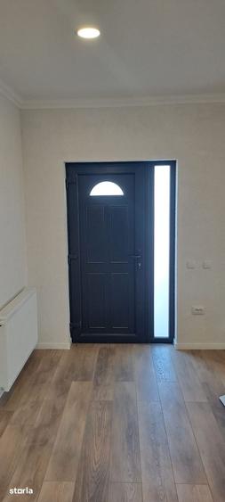 Casă cu 3 camere cu Teren 508 Mp în Nojorid