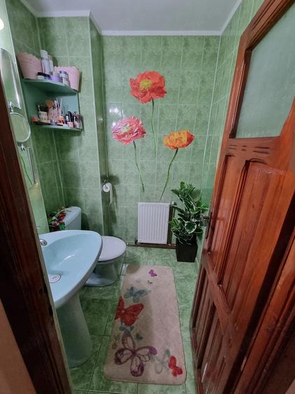Apartament cu 3 camere decomandat în Brazda lui Novac