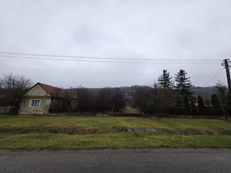 Casă cu 3 camere în Zăuan