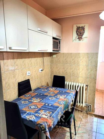 Apartament cu 2 camere decomandat, mobilat în Mărăști
