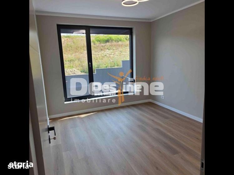 Casă cu 4 camere cu Teren 394 Mp în Miroslava