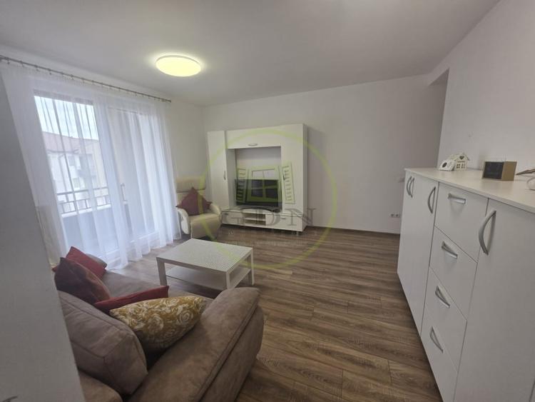 Apartament cu 2 camere semidecomandat în Șelimbăr