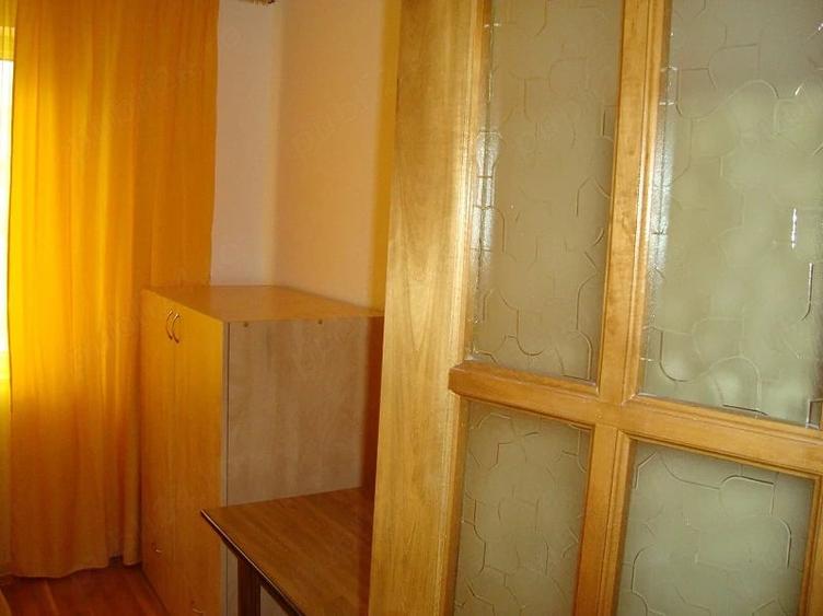 inchiriez apartament 2 camere - 4