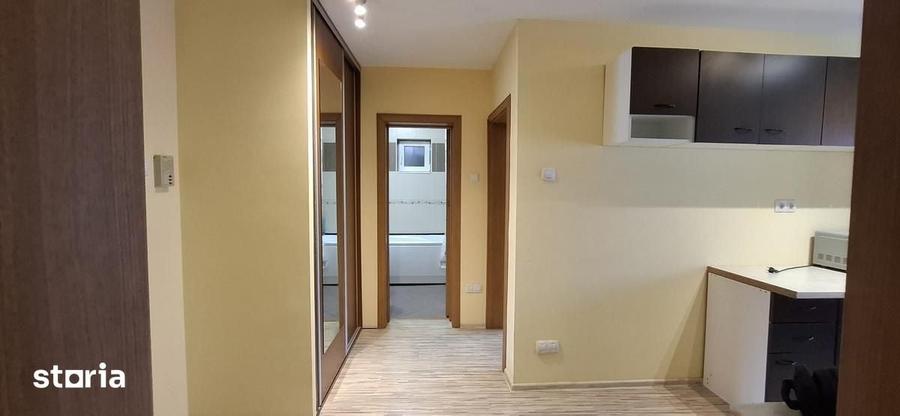 Apartament cu 2 camere decomandat în Tomis III