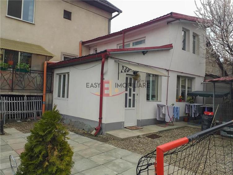 Casă cu 2 camere cu Teren 15 Mp în Budiului