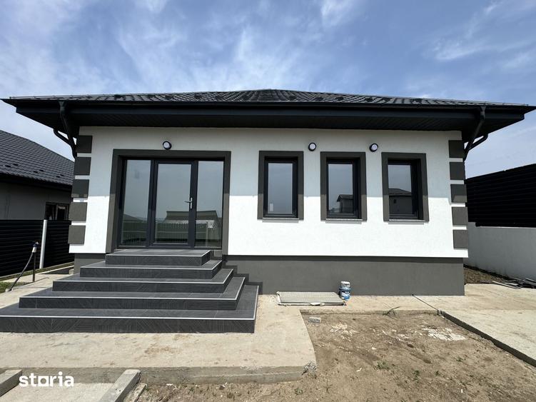 Casă cu 4 camere cu Teren 400 Mp în Miroslava