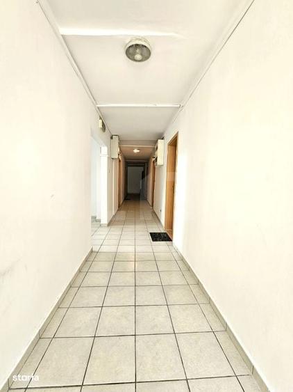 Apartament cu 4 camere în Complex Studențesc