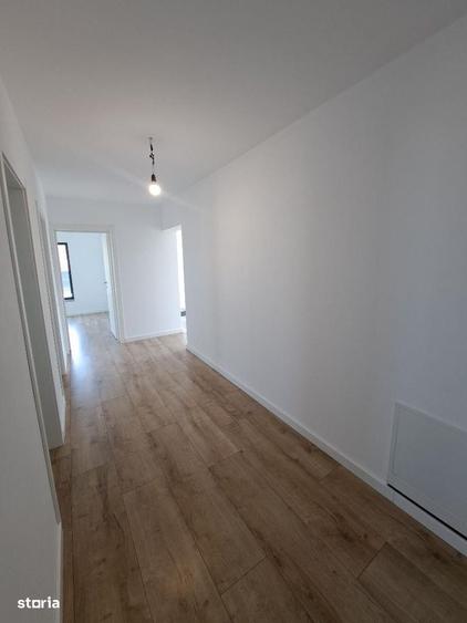 Casă cu 3 camere cu Teren 474 Mp în Micești