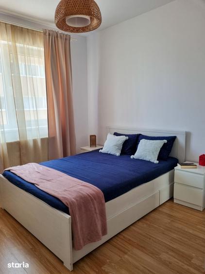 Apartament cu 2 camere decomandat, mobilat în Central