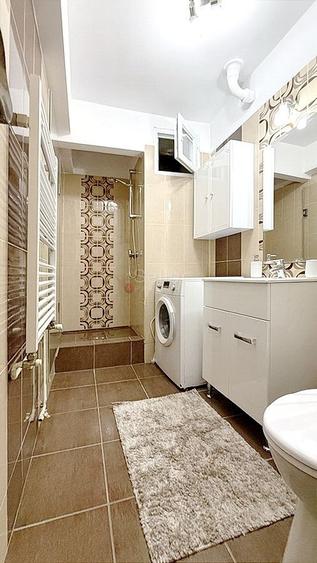 Apartament cu 2 camere semidecomandat, mobilat în Ultracentral