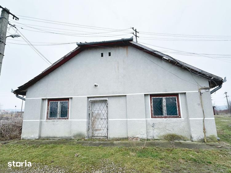 Spațiu comercial, de 350 mp, în Central
