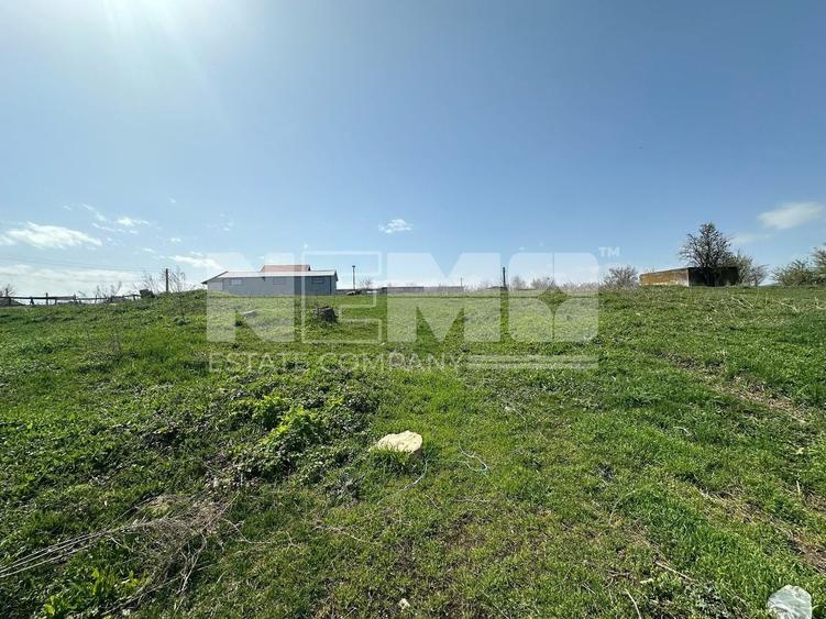 Teren Construcții intravilan de 2600 mp, în Sfântu Ilie