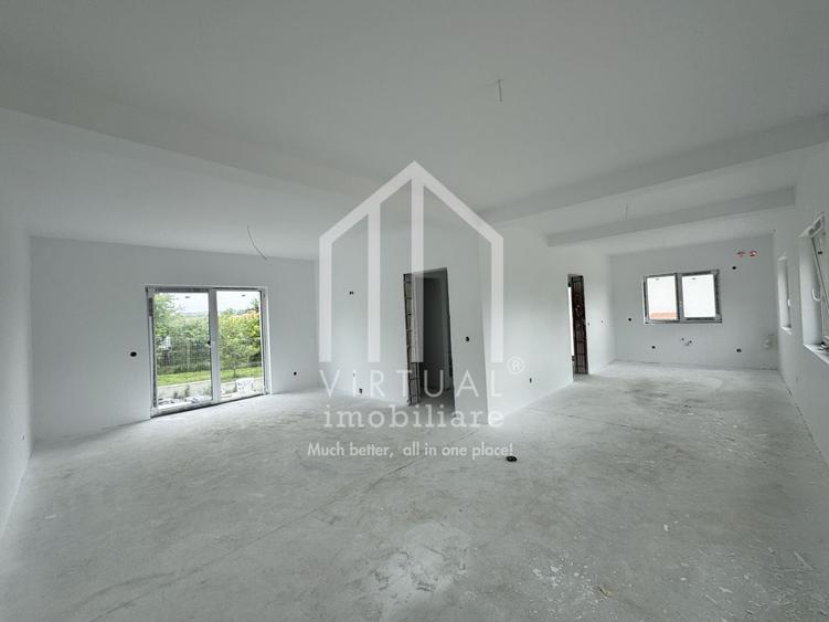 Duplex cu 4 camere cu Canalizare în Șura Mică