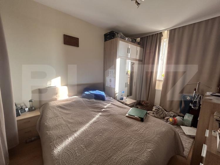 Apartament cu 3 camere decomandat, mobilat în Aradului