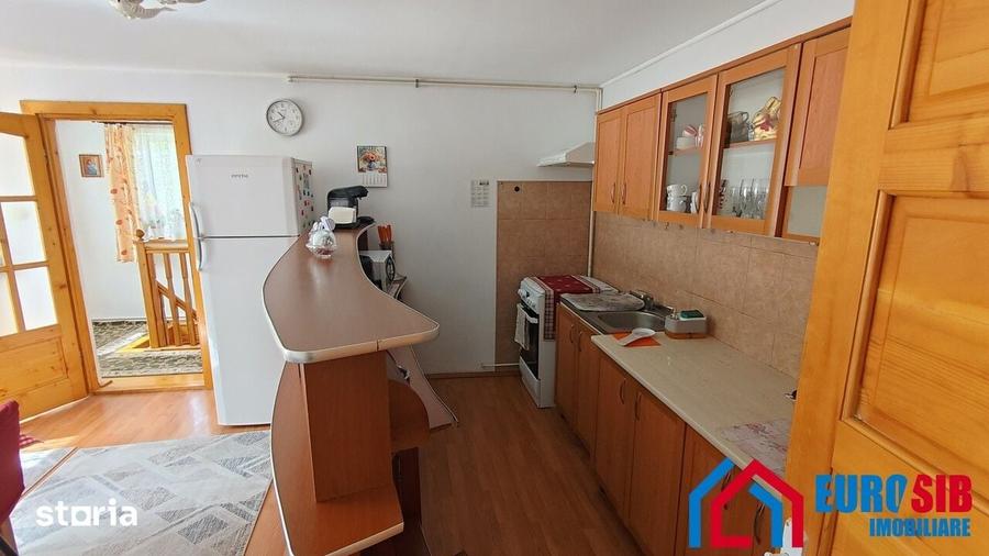 Apartament cu 2 camere decomandat în Ștrand