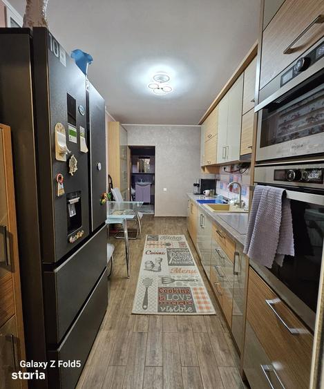 Apartament cu 4 camere în Ultracentral