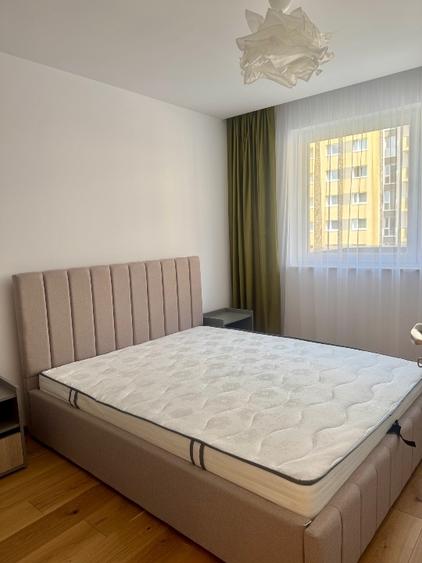 Apartament cu 3 camere decomandat, mobilat în Astra