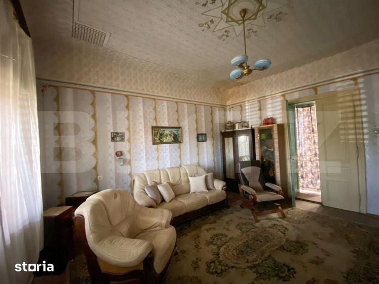 Casă cu 4 camere cu Teren 2993 Mp în Chevereșu Mare