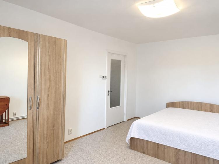 Apartament cu 3 camere în Semicentral