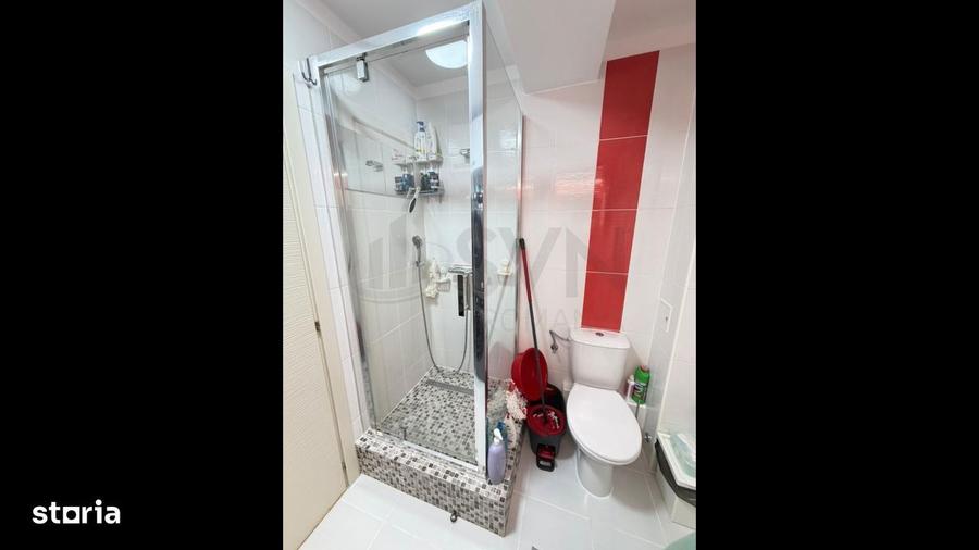 Apartament cu 4 camere decomandat în Pipera