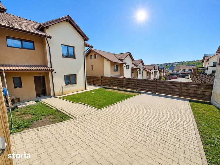 Casă cu 4 camere cu Teren 380 Mp în Apahida