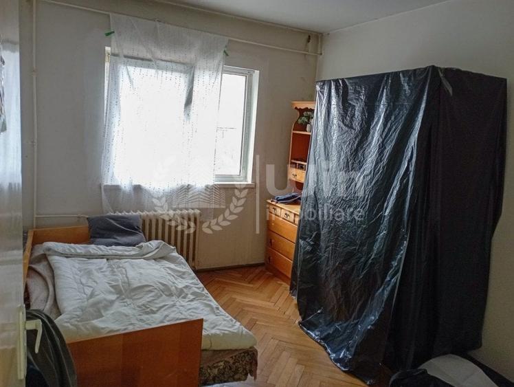 Apartament cu 3 camere decomandat în Zorilor