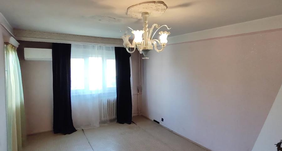 Apartament cu 2 camere decomandat în Cantacuzino