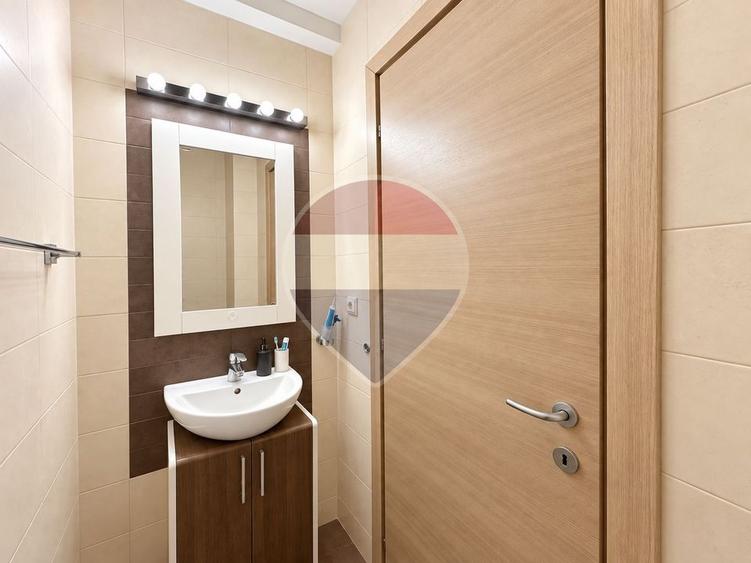 Apartament cu 3 camere decomandat în Blumăna